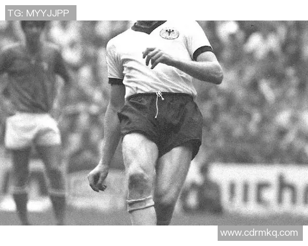 七十年代中国足球传奇球星回顾与风云岁月的辉煌记忆 七十年代中国足球传奇球星回顾与风云岁月的辉煌记忆