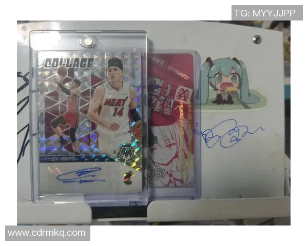 足球球星签字卡盒限量版珍藏发布收藏爱好者必备独特纪念品